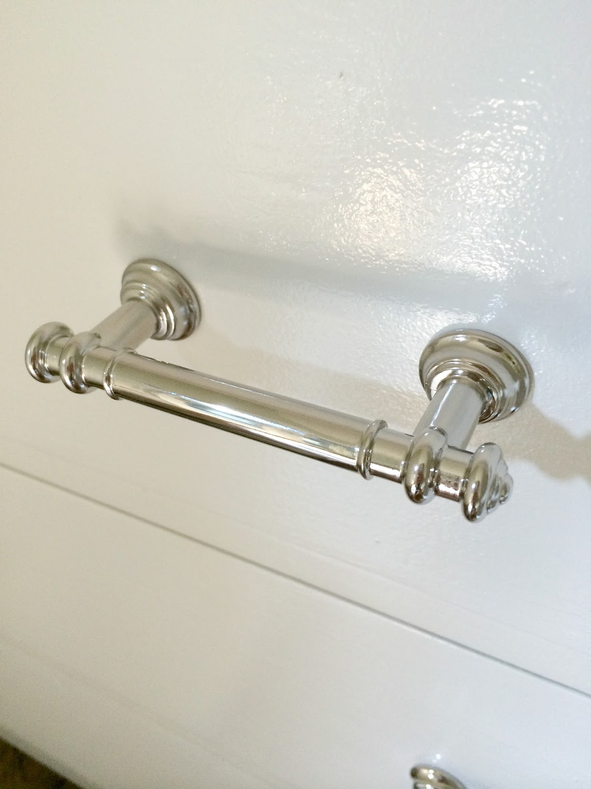 How To Paint Furniture With Oil Paint LiveLoveDIY Bloglovin’